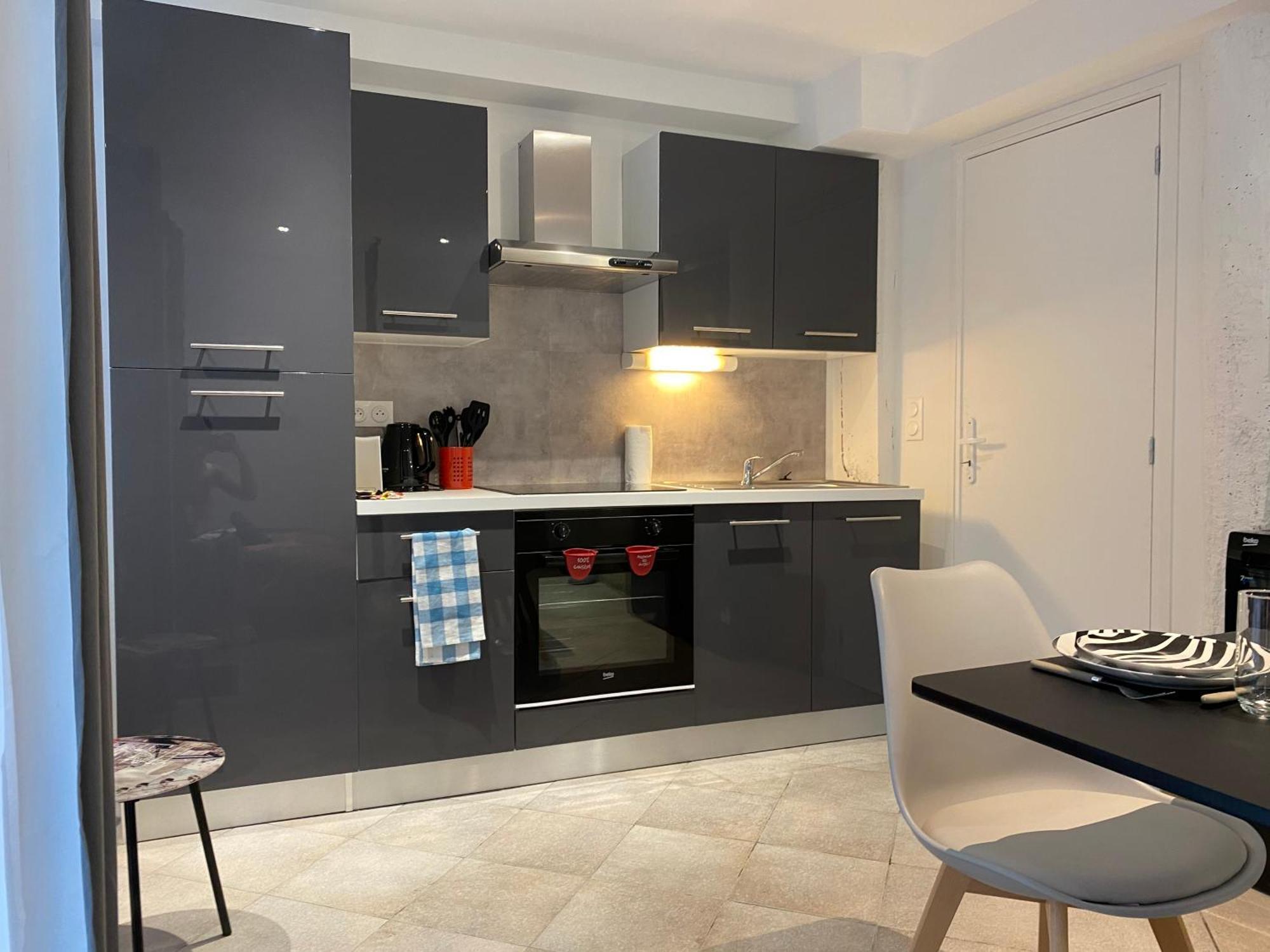 Apartment Superbe T1 Atypique - 007